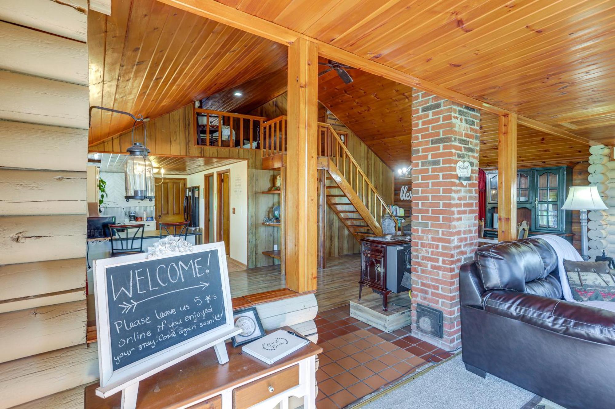 Quiet Shiloh Retreat With Spacious Yard And Fireplace! 外观 照片